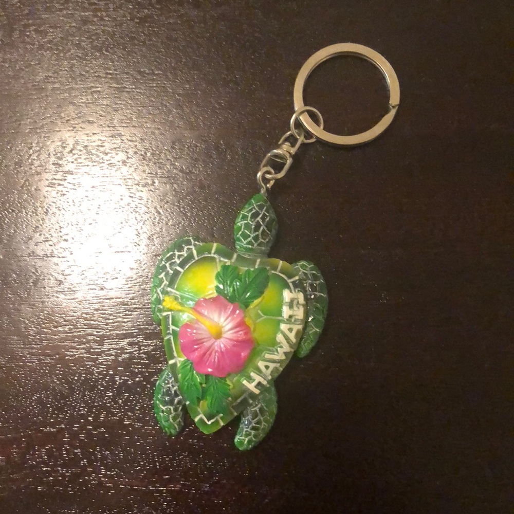 Hawaiian Keychain - Picture 3 of 3